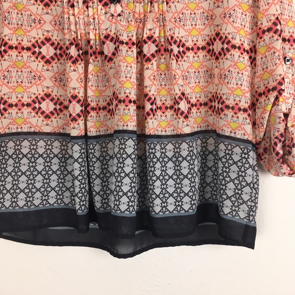 HD in Paris Anthropologie Kaveri Henley Blouse in Multicolor - Picture 4 of 10